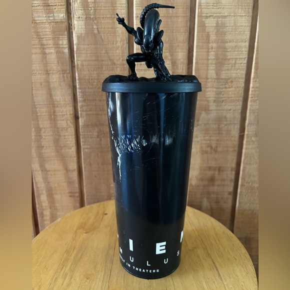 ALIEN ROMULUS XENOMORPH CUP - Picture 4 of 6